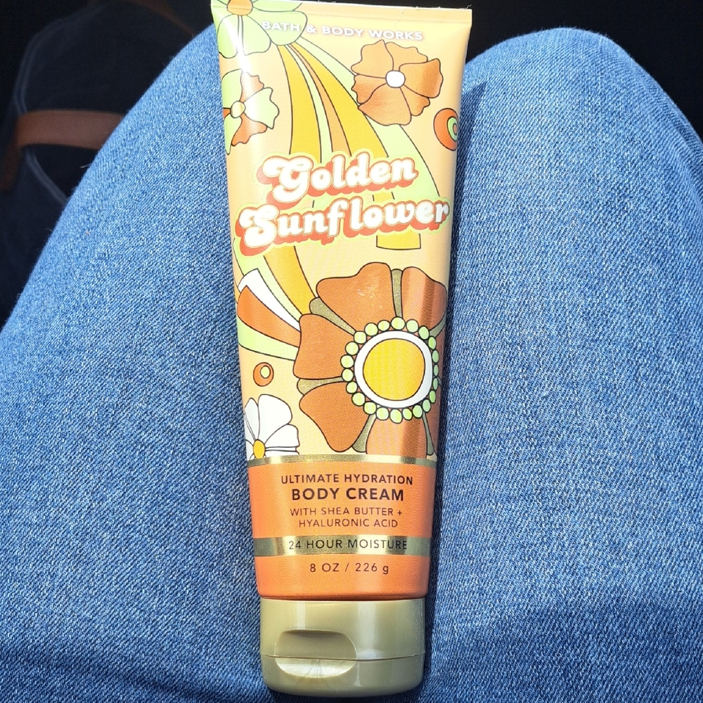 Bath & Body Works Orange and Cream Moisturizer